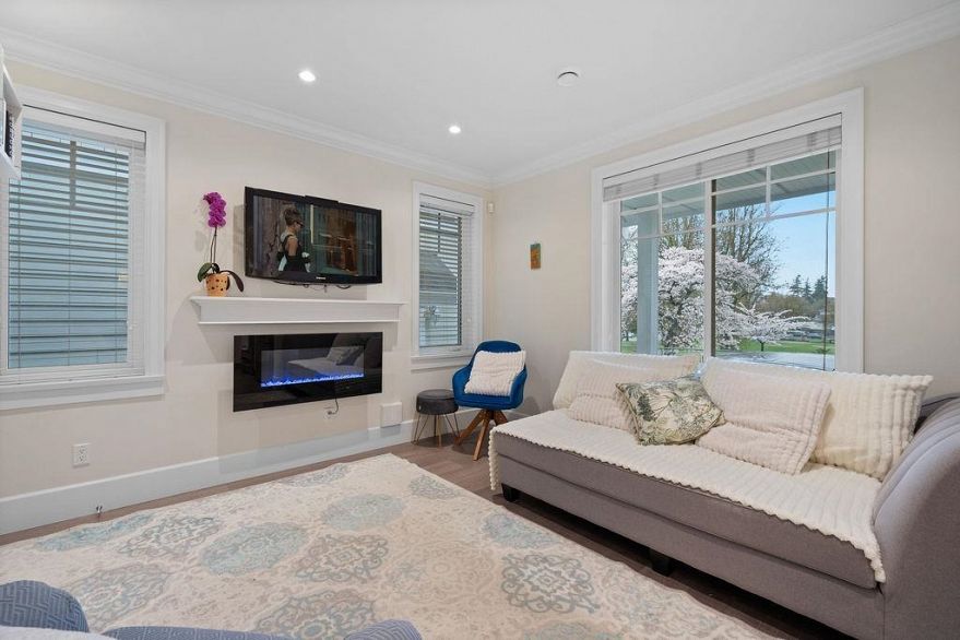 5681 Killarney Street