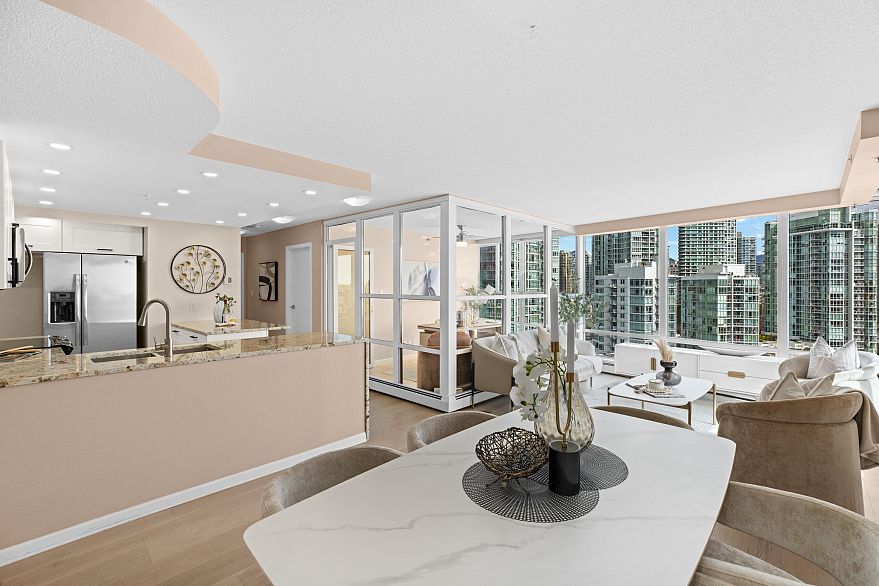 1601 1228 Marinaside Crescent