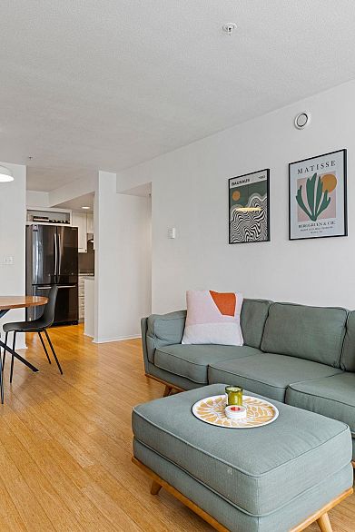 306 1723 Frances Street