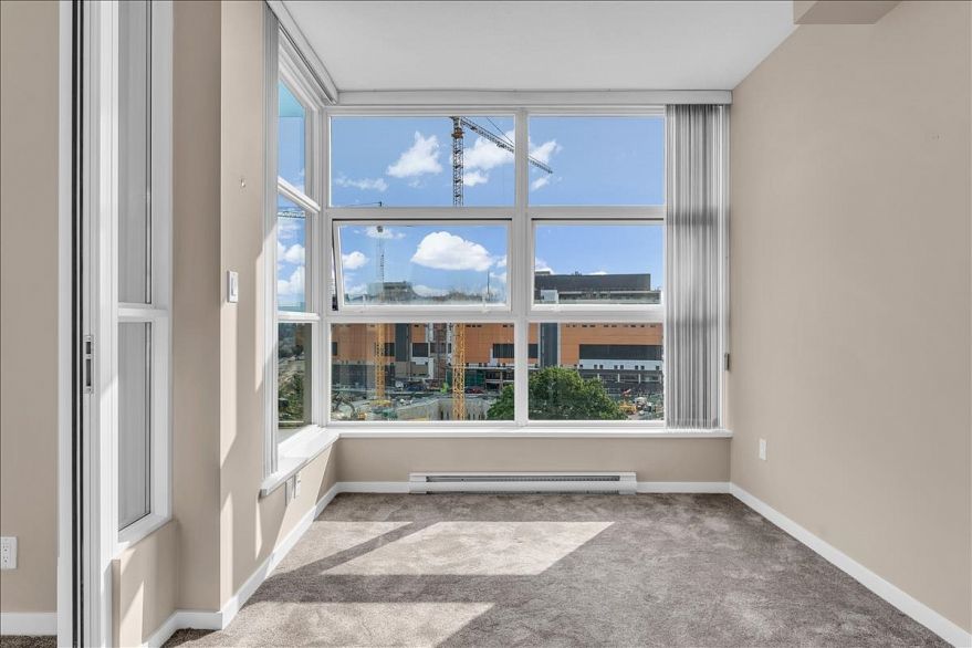 1202 189 National Avenue