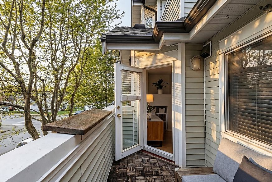 306 1723 Frances Street