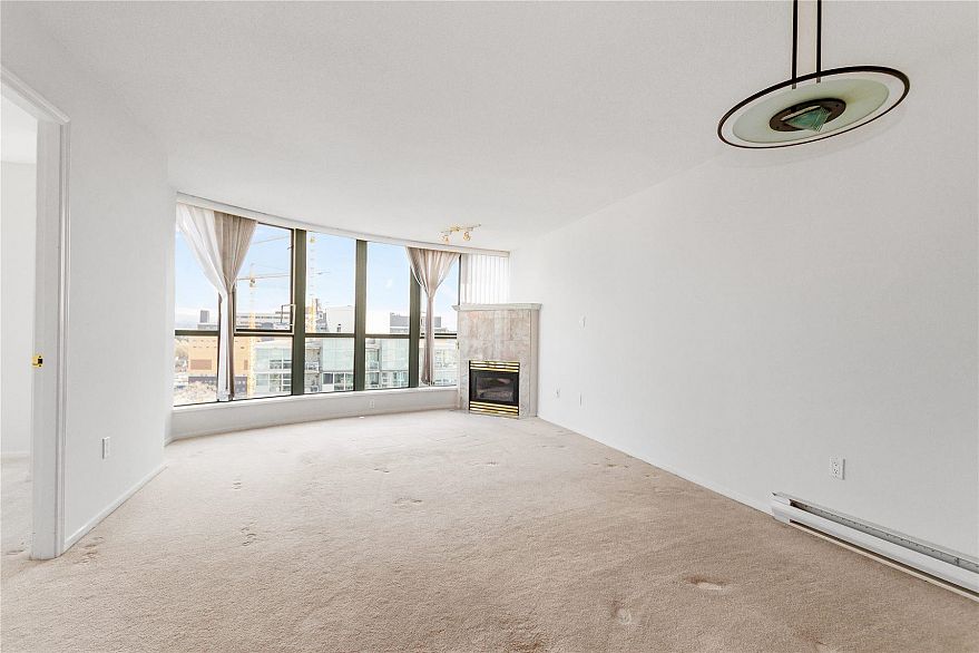 1503 1088 Quebec Street