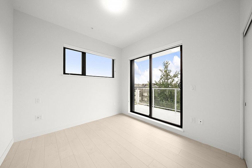 603 4928 Quebec Street