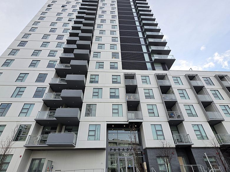 1503 3430 SE Kent Avenue