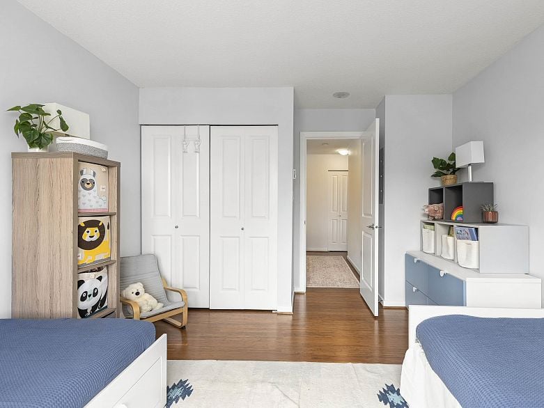 706 1650 W 7th Avenue