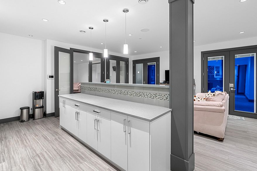 7493 Gatineau Place