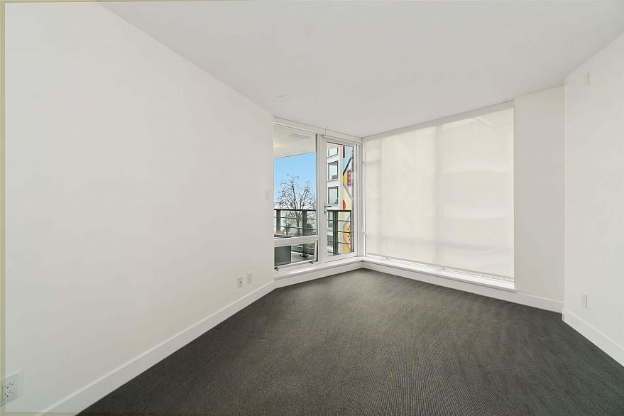 404 1762 Davie Street