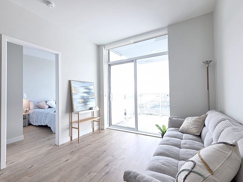 1503 3430 SE Kent Avenue