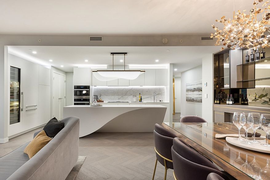 4806 1480 Howe Street