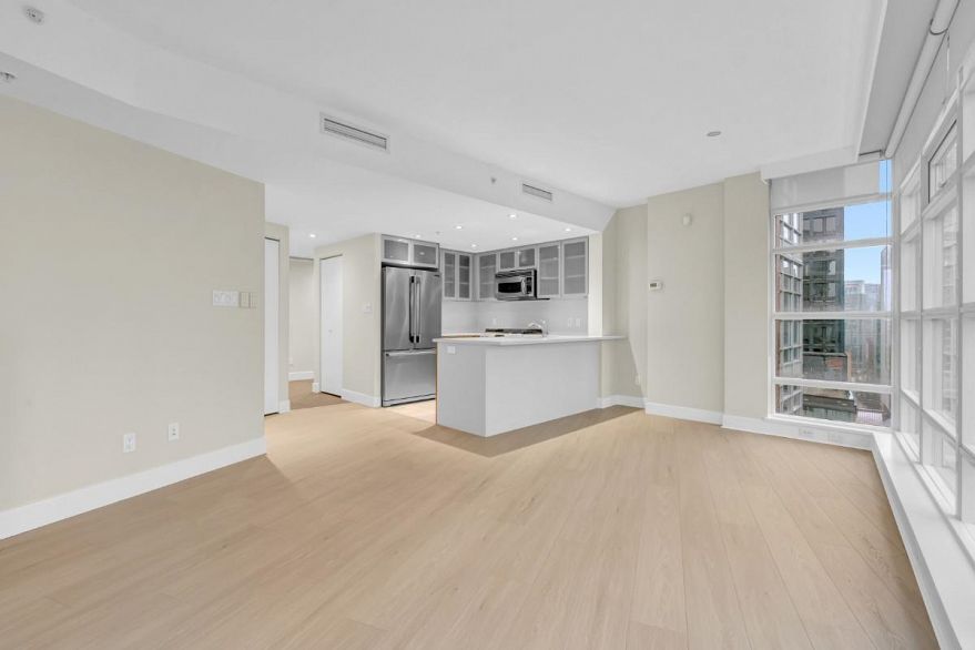 2305 1205 W Hastings Street