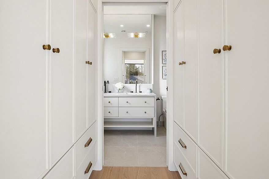 2 3036 W 13th Avenue