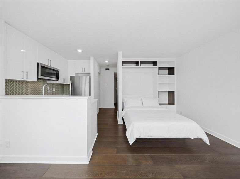 1107 1003 Pacific Street