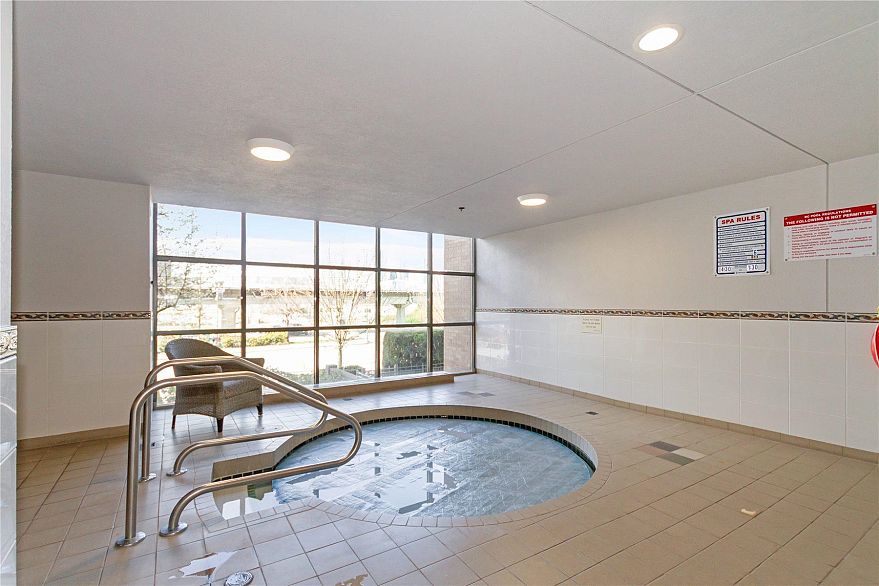 1503 1088 Quebec Street