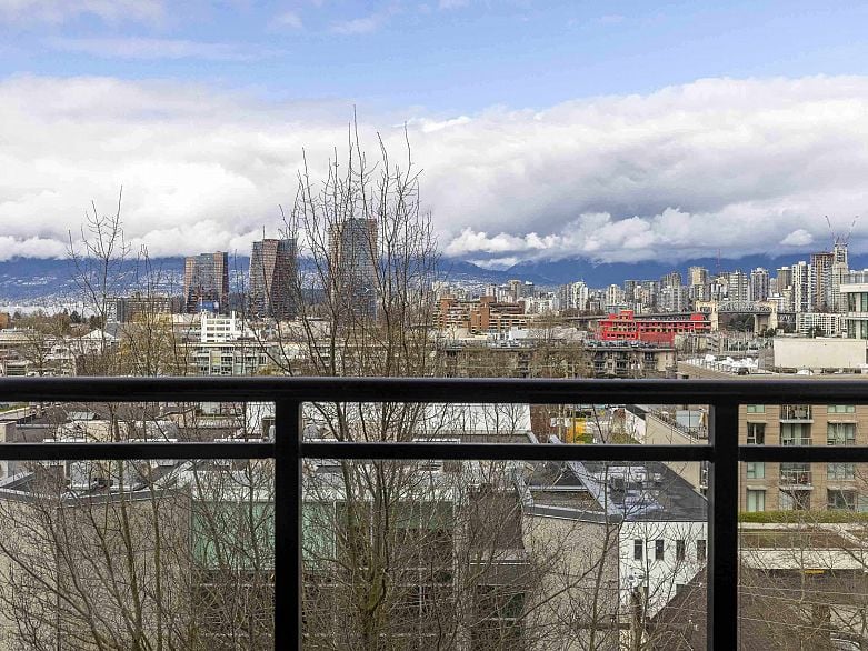 706 1650 W 7th Avenue