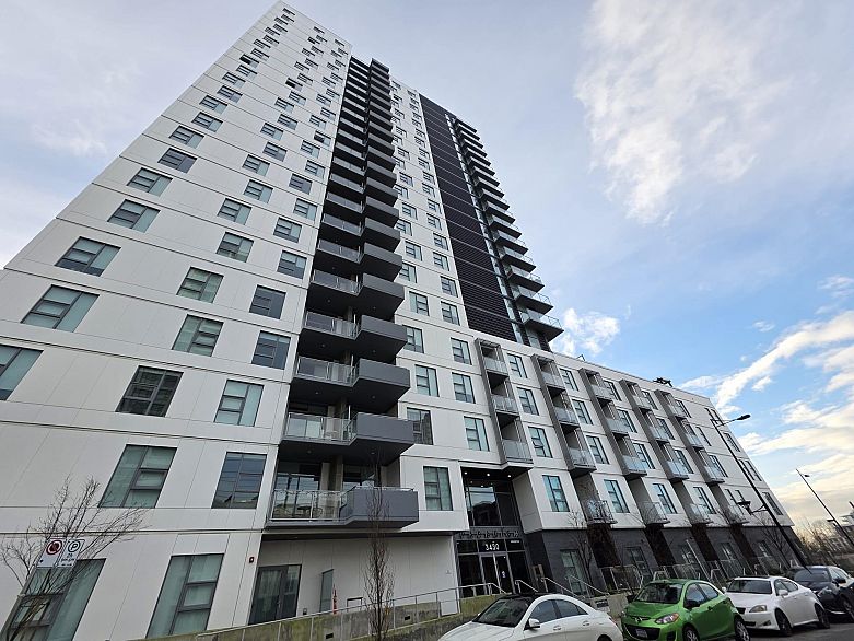 1503 3430 SE Kent Avenue