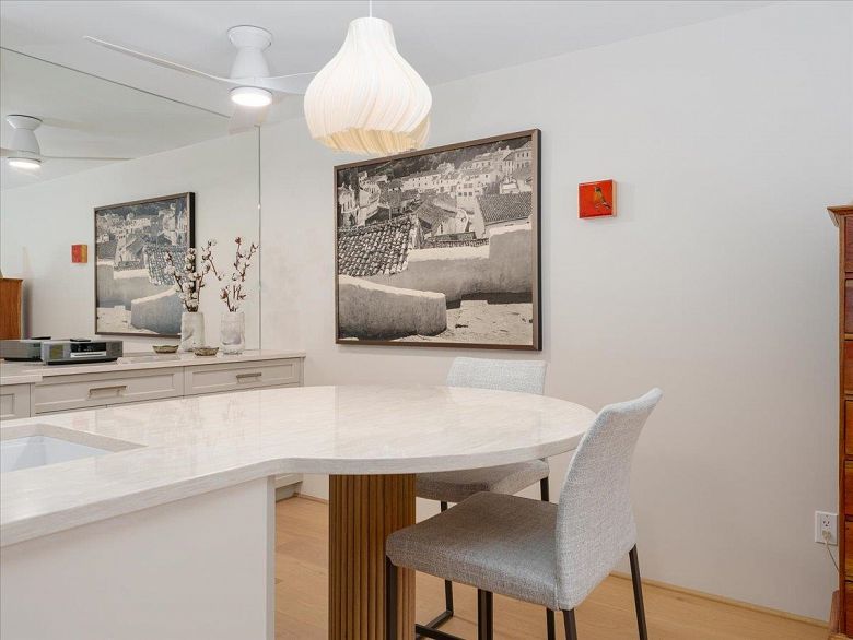 108 3787 W 4th Avenue