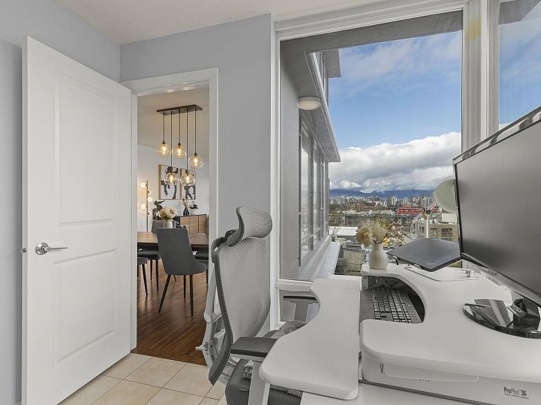 706 1650 W 7th Avenue