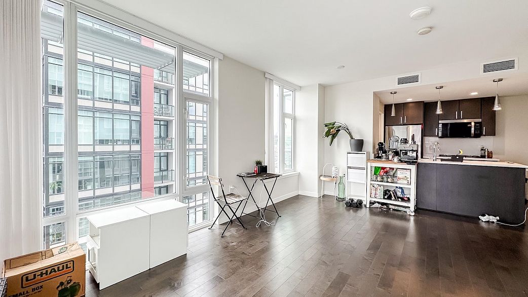 1002 1708 Ontario Street