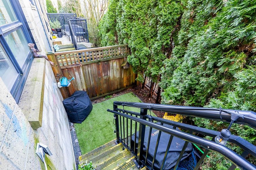 3174 Prince Edward Street