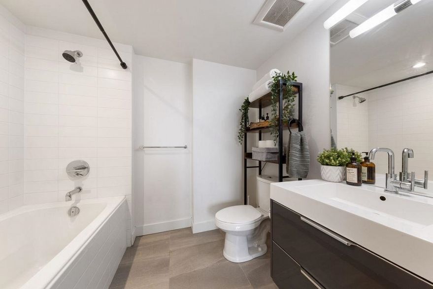 609 1325 Rolston Street