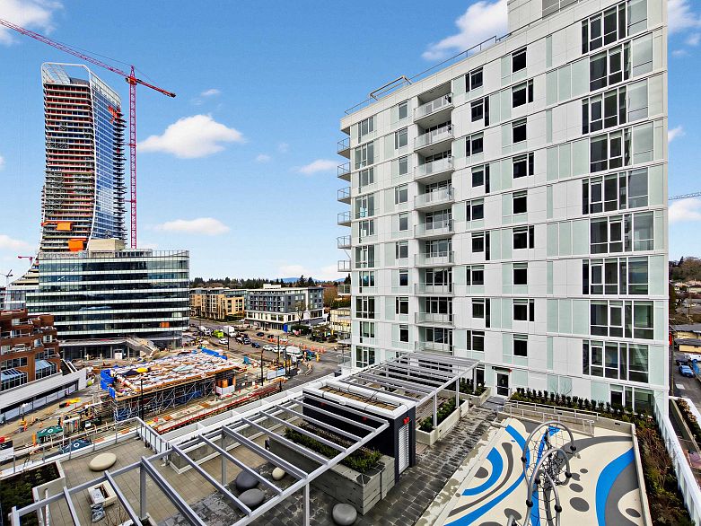 803 485 W 42nd Avenue