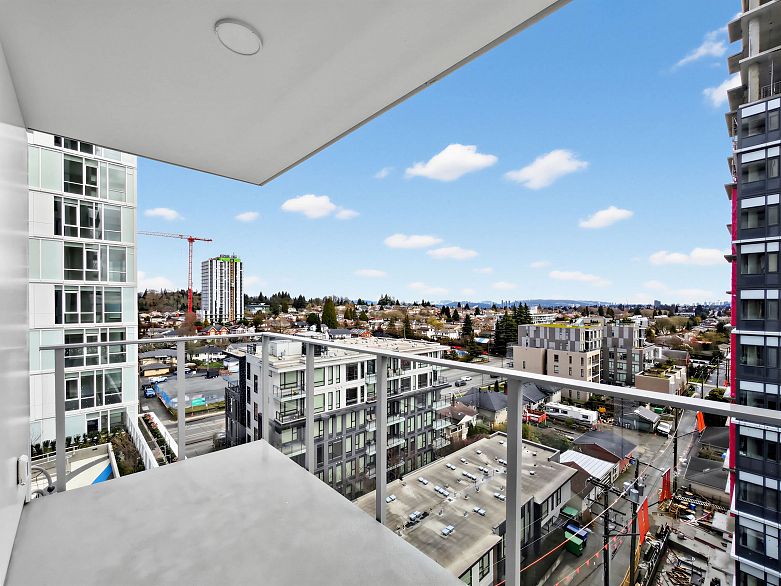 803 485 W 42nd Avenue