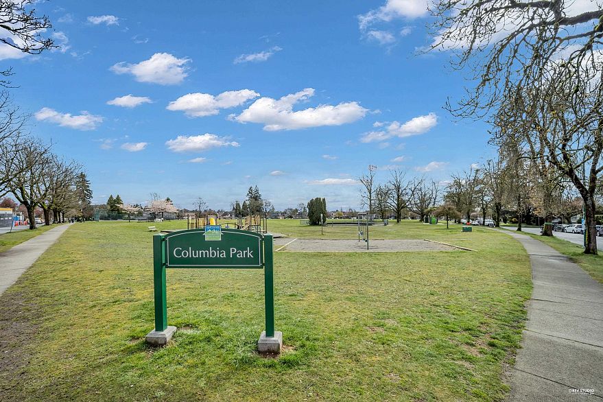 803 485 W 42nd Avenue