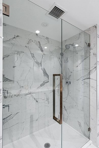 306 2485 Larch Street