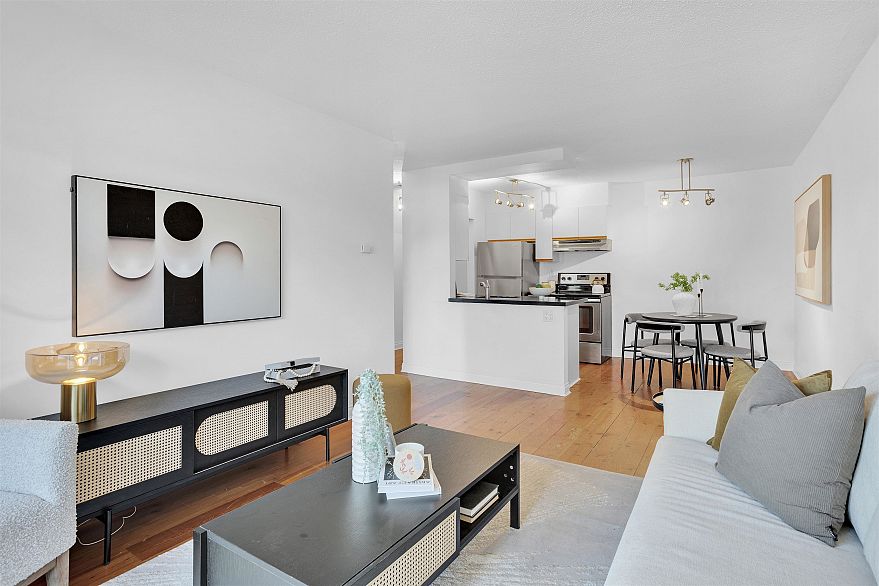 410 711 E 6th Avenue