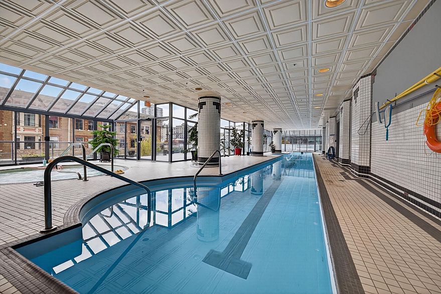 1108 1060 Alberni Street