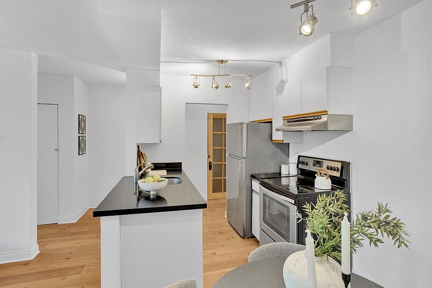 410 711 E 6th Avenue