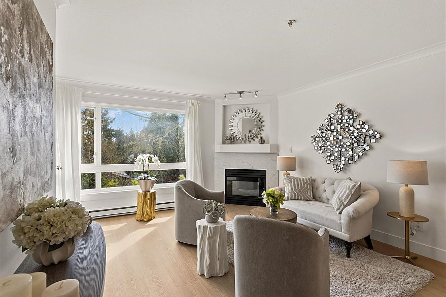 302 3590 W 26th Avenue