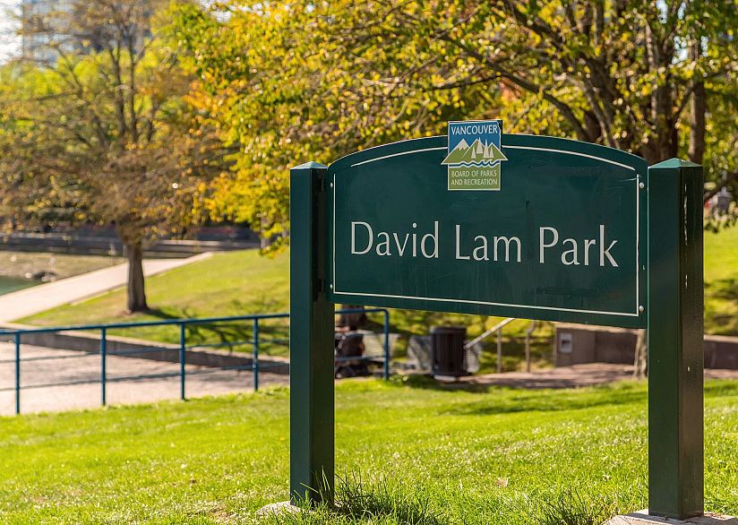 1103 499 Pacific Street