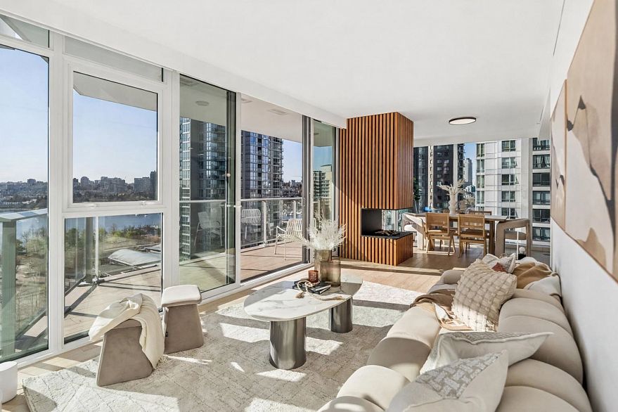 1103 499 Pacific Street