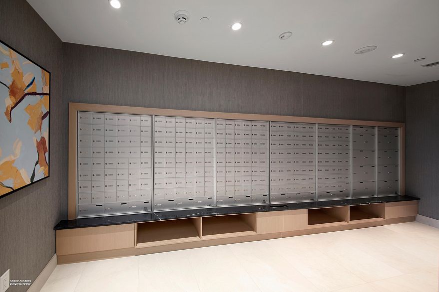 911 6138 Birney Avenue