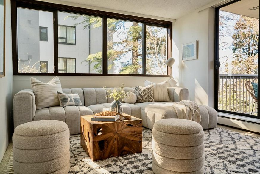 503 1740 Comox Street