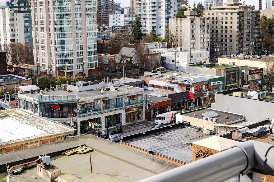 1108 1060 Alberni Street