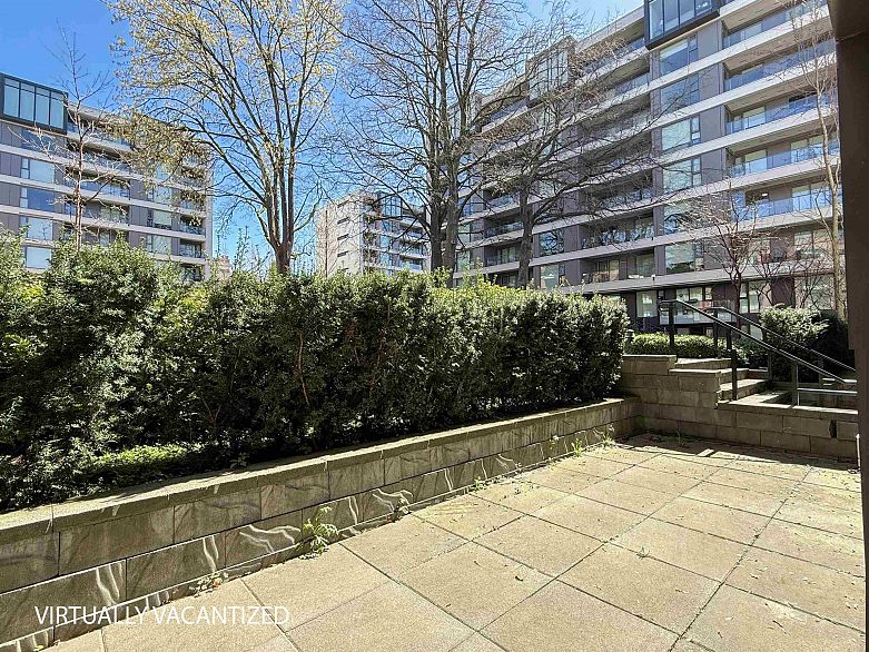 101 7128 Adera Street