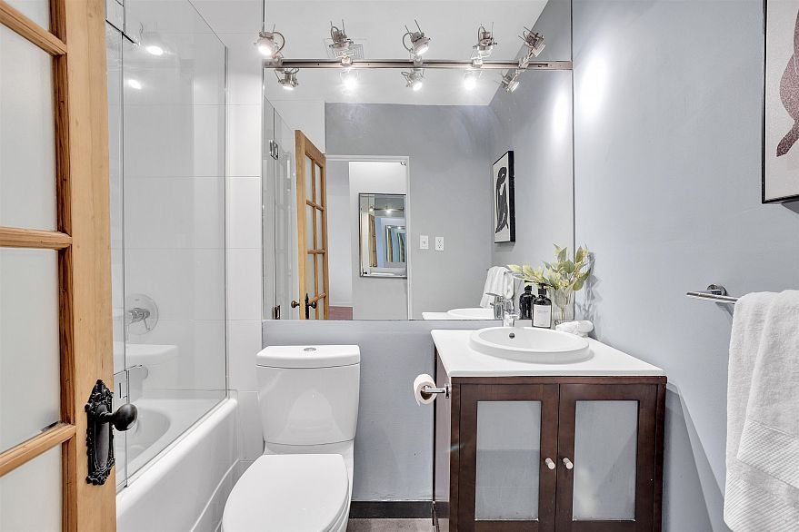 410 711 E 6th Avenue