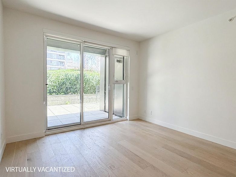 101 7128 Adera Street