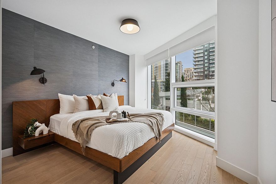 1103 499 Pacific Street