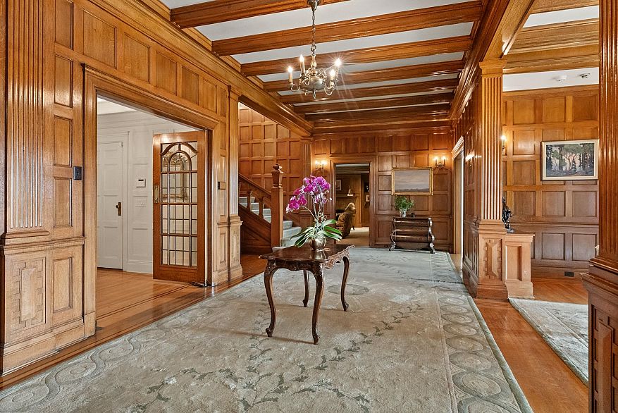 2206 SW Marine Drive