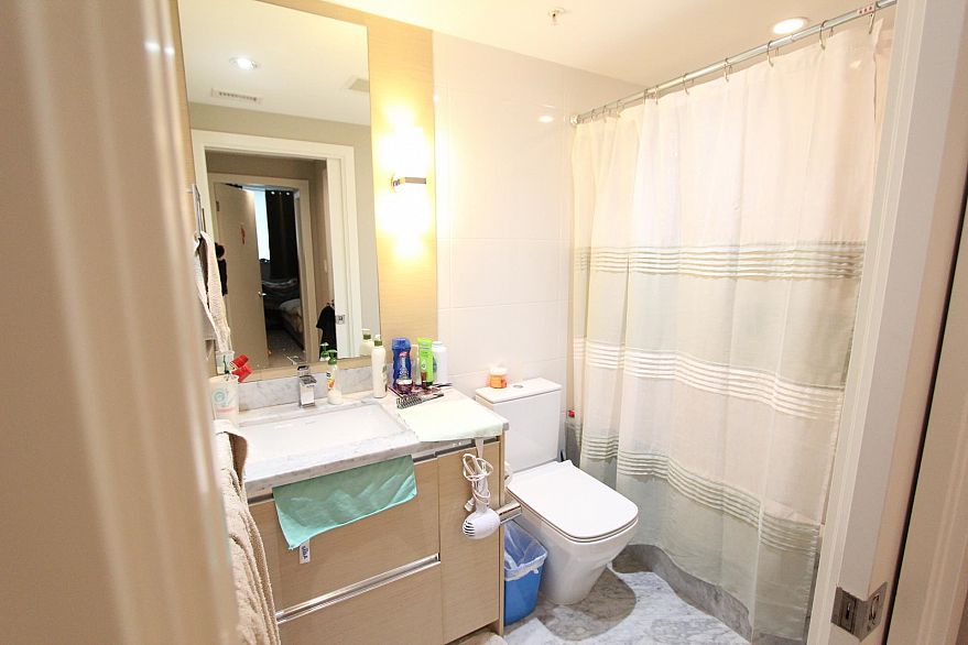 202 505 W 30th Avenue