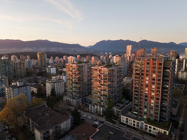 1503 1365 Davie Street