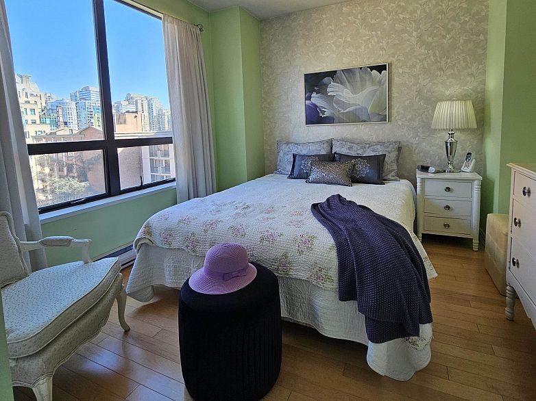 1003 1189 Howe Street