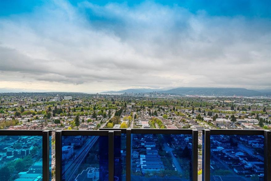 1101 5058 Joyce Street