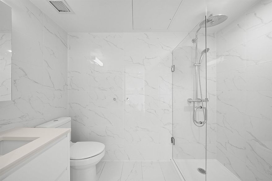 1501 8188 Fraser Street