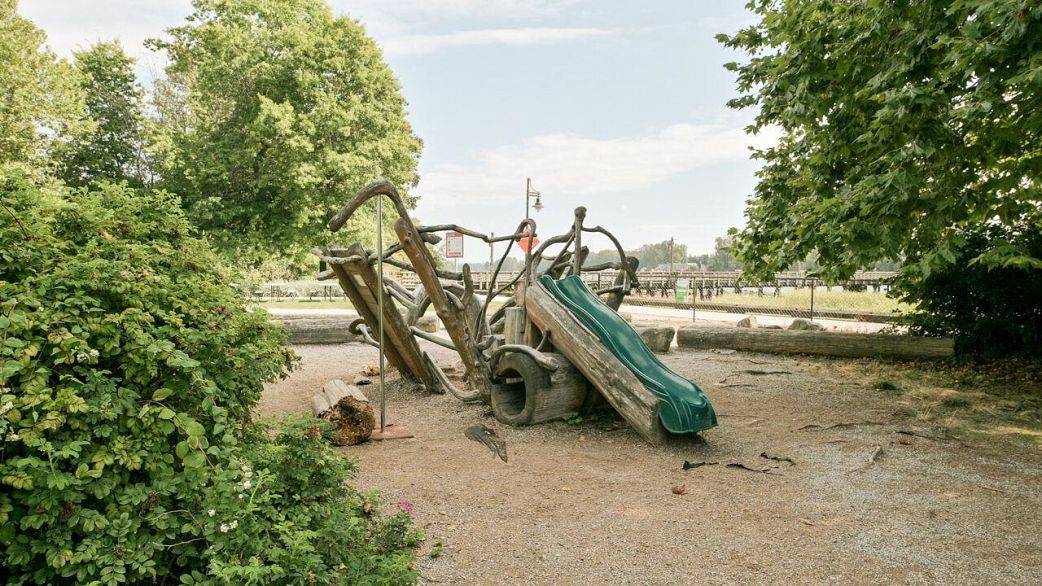 3058 E Kent Avenue South