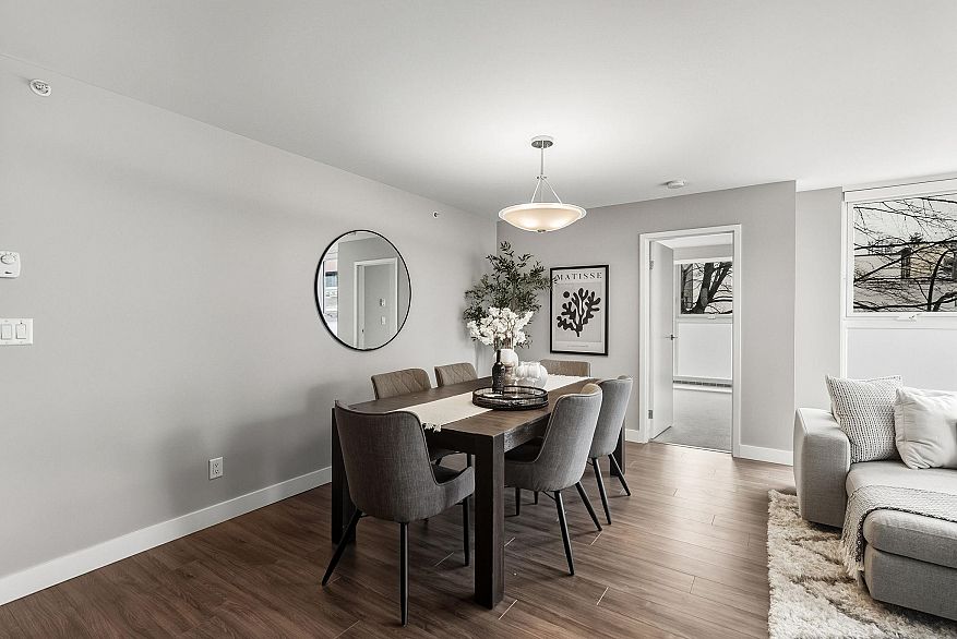 202 1323 Homer Street