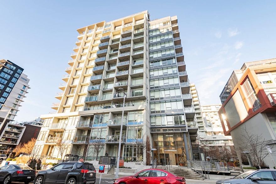 303 111 E 1st Avenue